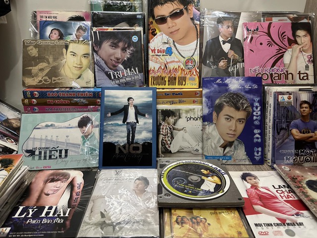 Chàng trai có bộ sưu tập hơn 300 CD, DVD của thần tượng thế hệ 8X- Ảnh 2.