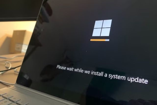 Microsoft khuyên người dùng PC cập nhật ngay Windows- Ảnh 1.