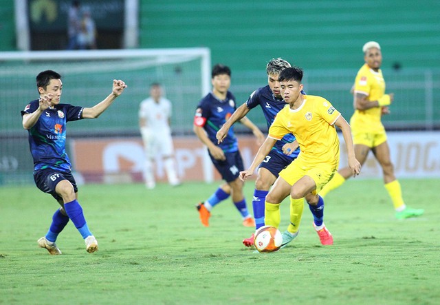 Lịch thi đấu và trực tiếp vòng 23 V-League hôm nay: Chạy trốn khỏi vị trí nóng- Ảnh 2.