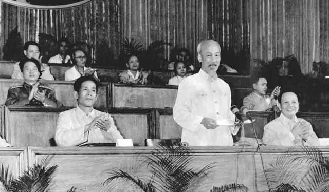 Vì sao Hồ Chí Minh khẳng định 'đạo đức là gốc'?- Ảnh 1.