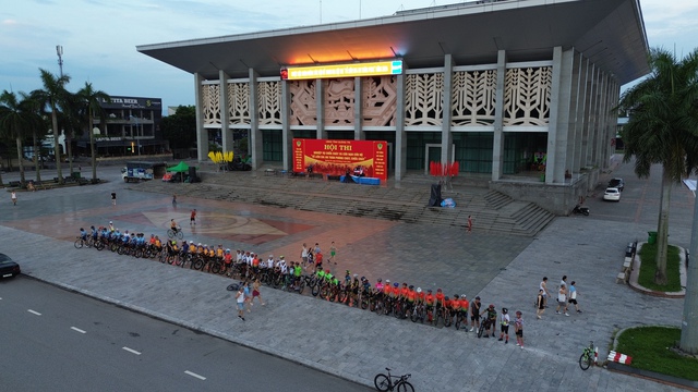 391 VĐV tham dự Ngày hội đạp xe Vì hòa bình tại Quảng Trị, hứa hẹn sôi động- Ảnh 1.