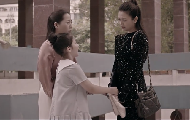 Khán giả bình phim Việt: Nút mở ân oán ‘Trạm cứu hộ trái tim’ như trò đùa- Ảnh 1.