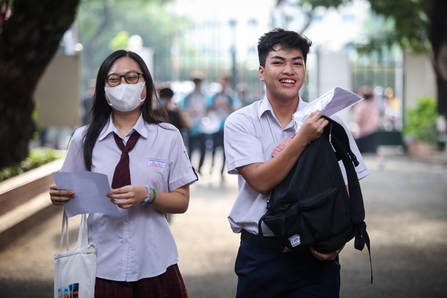 Nở rộ các kỳ thi tuyển sinh riêng ĐH: Nỗi lo chất lượng đề thi- Ảnh 2.