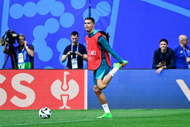 Lịch thi đấu EURO 2024 hôm nay: Ronaldo liệu có đá từ đầu, chờ đợi ẩn số Georgia- Ảnh 3.