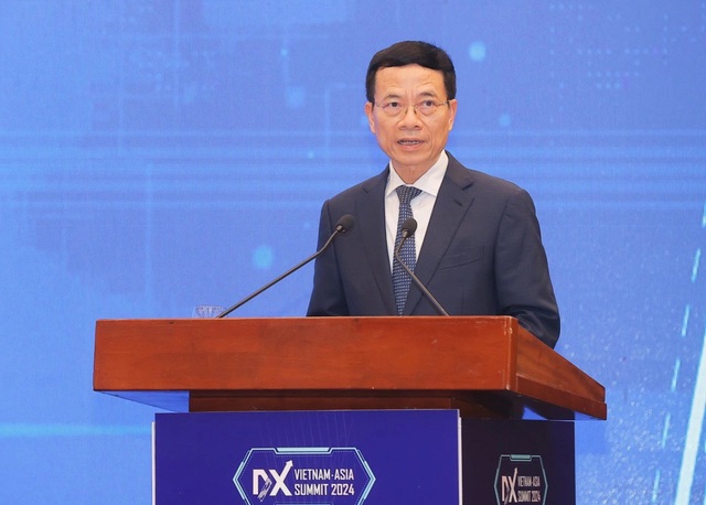 Bộ trưởng Nguyễn Mạnh Hùng nhận định chuyển đổi số song hành với chuyển đổi xanh sẽ là xu hướng cần nắm bắt để đưa Việt Nam thành quốc gia phát triển