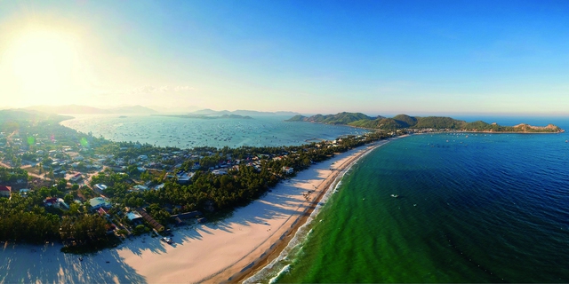 TX.Sông Cầu (Phú Yên): Phát triển du lịch trở thành ngành kinh tế mũi nhọn- Ảnh 5.