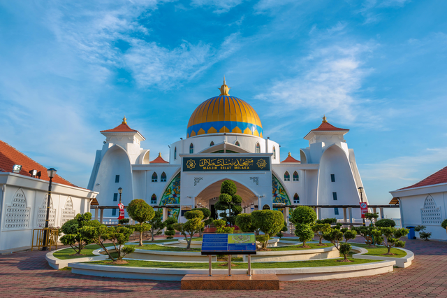Tham quan 5 công trình kiến trúc tôn giáo nổi tiếng ở Malaysia- Ảnh 3.