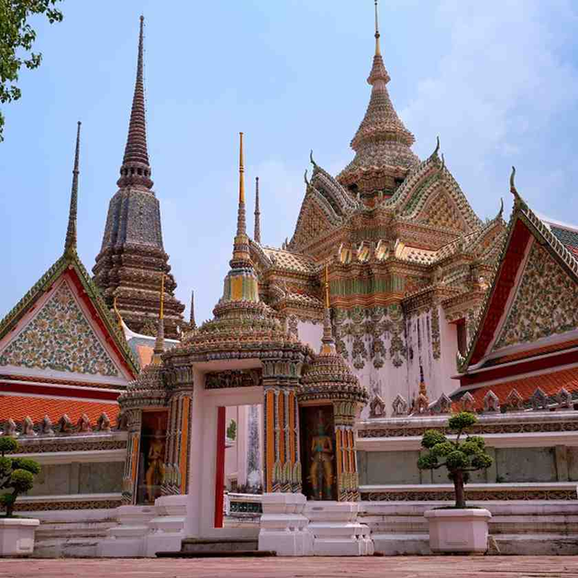 Những ngôi chùa đẹp lộng lẫy tại Thái Lan- Ảnh 1.