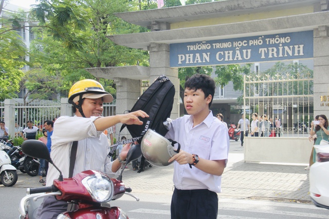Hơn 16.500 thí sinh Đà Nẵng bước vào kỳ thi lớp 10 THPT- Ảnh 2.
