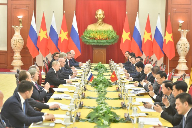 Chuyến thăm của Tổng thống Putin đã tạo xung lực mới cho quan hệ Việt - Nga- Ảnh 1.