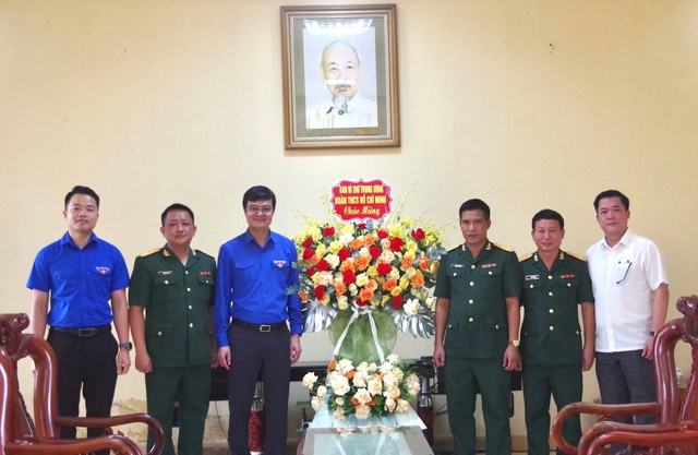 Anh Bùi Quang Huy chúc mừng Trung đoàn 88 nhân kỷ niệm 75 năm thành lập- Ảnh 1.
