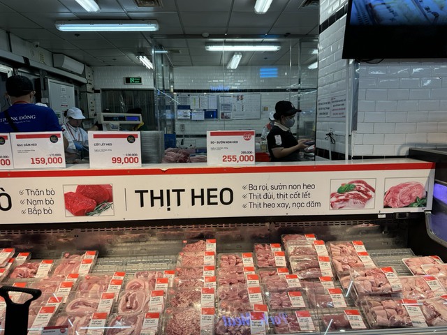 Giá heo hơi hôm nay 4.6.2025: Liên tiếp điều chỉnh ở thị trường phía bắc - Ảnh 1.