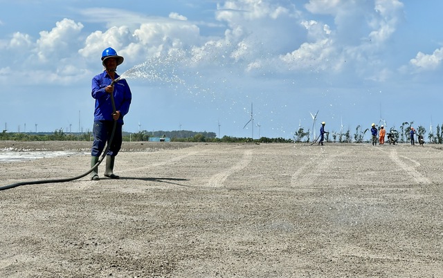 Chính phủ yêu cầu báo cáo về 3,8 triệu tấn tro xỉ tồn đọng ở Trà Vinh- Ảnh 2.