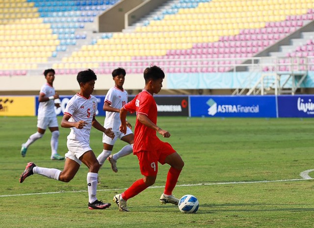 Thắng cực đậm U.16 Myanmar, U.16 Việt Nam vào bán kết Đông Nam Á với ngôi đầu bảng- Ảnh 1.