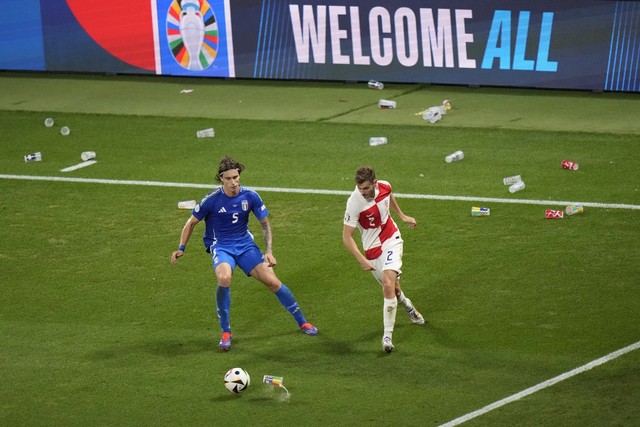 Bị loại nghiệt ngã tại EURO 2024, đội tuyển Croatia nhận thêm 'đòn đau' từ UEFA- Ảnh 1.