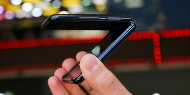 iPhone màn hình gập sẽ không ra mắt sớm hơn năm 2027- Ảnh 1.