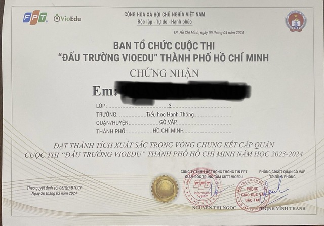 'Con được giải mà trường không phát thưởng, nghỉ hè gọi lên thư viện nhận'- Ảnh 2.