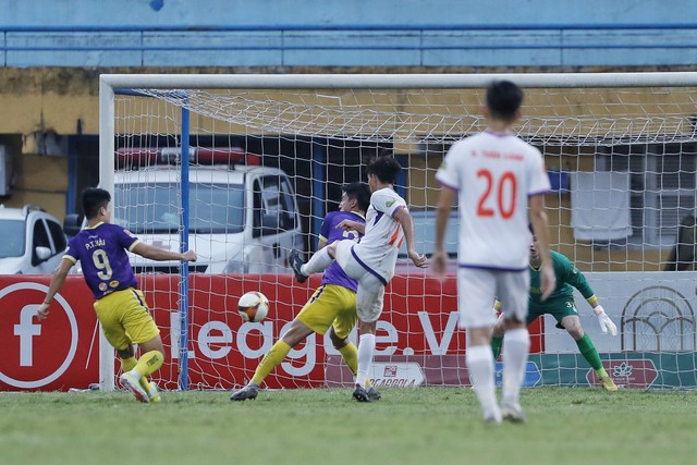 Các ngôi sao tỏa sáng, CLB Hà Nội hòa không tưởng Bình Dương, đứng tốp 3 V-League- Ảnh 4.