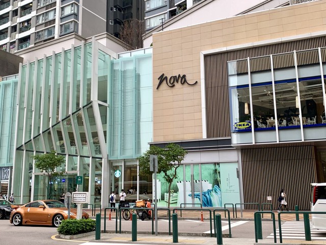 'Điểm danh' những khu trung tâm mua sắm sang trọng tại Macau- Ảnh 4.