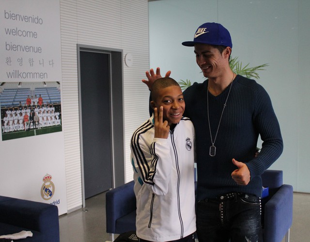 Mbappe mặc áo số 9 tại Real Madrid, chia tay giấc mơ Olympic- Ảnh 2.