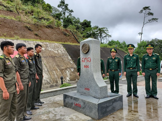 Biên cương hữu nghị: Bát cơm sẻ nửa, ngọt bùi chia đôi- Ảnh 4.