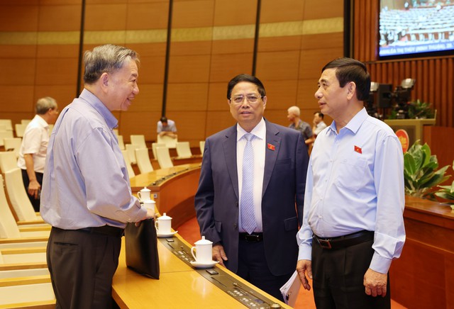 Đại biểu Quốc hội hỏi Bộ trưởng 'du lịch Việt Nam bao giờ đuổi kịp Thái Lan?'- Ảnh 2.