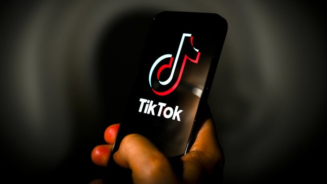 TikTok phát thông báo khẩn vì hàng loạt tài khoản nổi tiếng bị hack- Ảnh 1.
