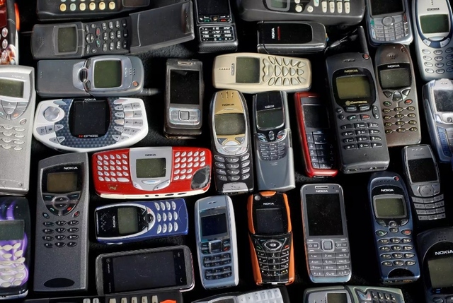 Dừng sóng 2G từ tháng 9.2024, 12 triệu người dùng điện thoại 'cục gạch' sẽ ra sao?- Ảnh 1.