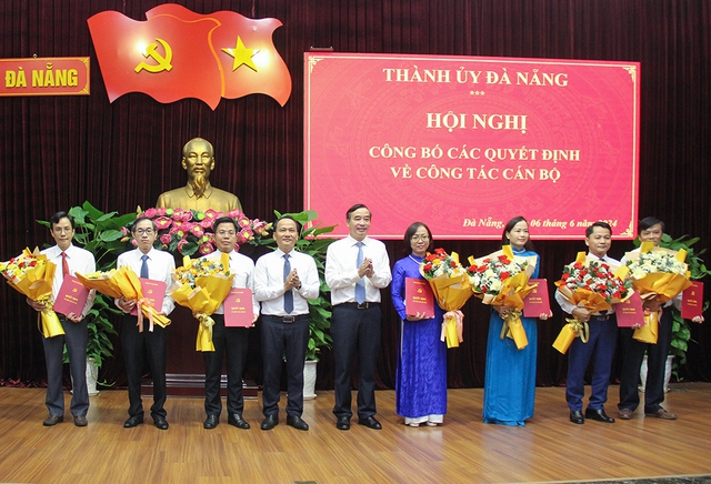Đà Nẵng có tân Chánh văn phòng Thành ủy và Giám đốc Sở Y tế- Ảnh 1.