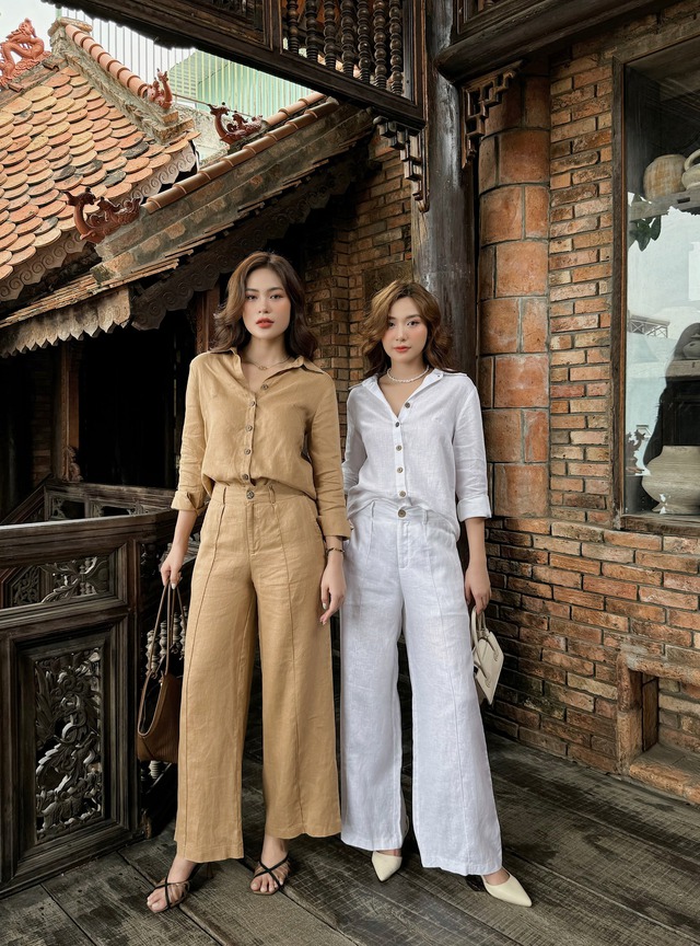 Mùa hè diện trang phục linen là 'chuẩn bài'- Ảnh 3. Mùa hè diện trang phục linen là 'chuẩn bài'- Ảnh 3.