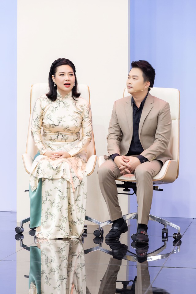 Diễn viên Lê Khánh: Tôi chưa thấy bất lợi gì khi lấy chồng cùng nghề- Ảnh 2.
