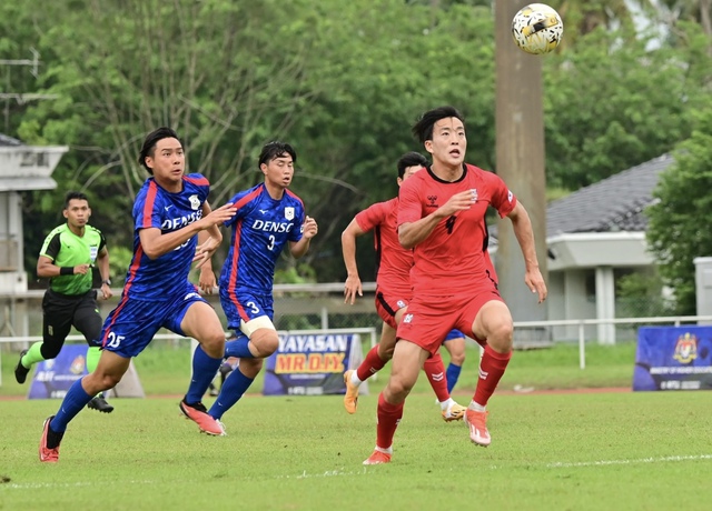 Đàn em Son Heung-min gục ngã, thủ môn Việt Nam được vinh danh ở giải châu Á- Ảnh 2.
