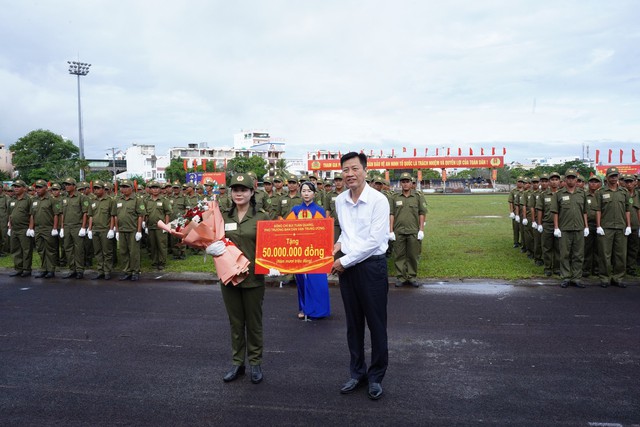 Chủ tịch nước Tô Lâm: Lực lượng ANTT ở cơ sở là cánh tay nối dài của Công an nhân dân- Ảnh 27.