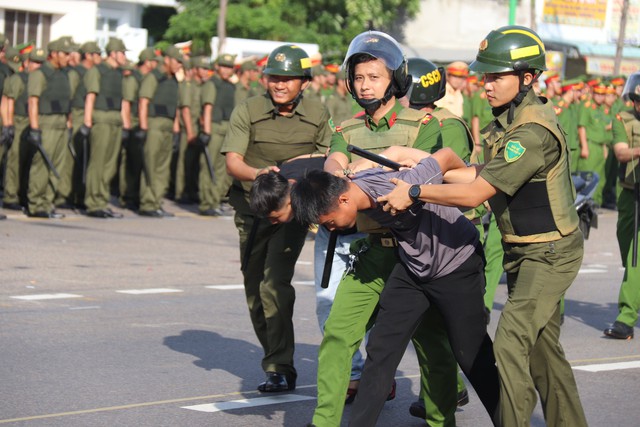 Chủ tịch nước Tô Lâm: Lực lượng ANTT ở cơ sở là cánh tay nối dài của Công an nhân dân- Ảnh 21.