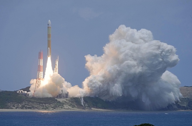 Nhật Bản phóng thành công tên lửa H3 mang theo vệ tinh- Ảnh 1.