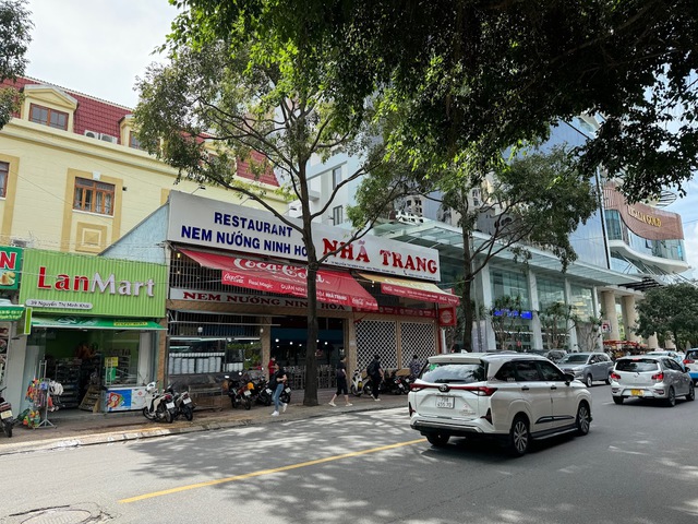 Những quán nem nướng nổi tiếng tại Nha Trang- Ảnh 3.