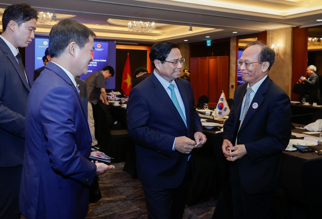 Hàn Quốc muốn hợp tác về bán dẫn và AI với Việt Nam- Ảnh 1.