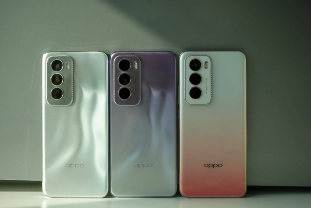 Oppo Reno12 Series 'cháy hàng' chỉ sau 5 ngày mở bán- Ảnh 1.