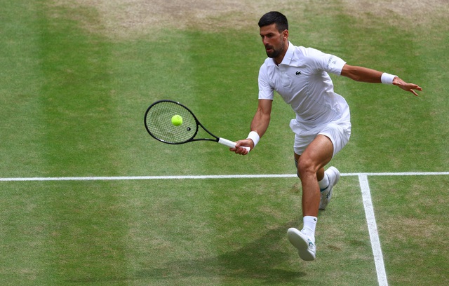 Hạ gục Djokovic, Alcaraz bảo vệ thành công ngôi vương Wimbledon- Ảnh 3.