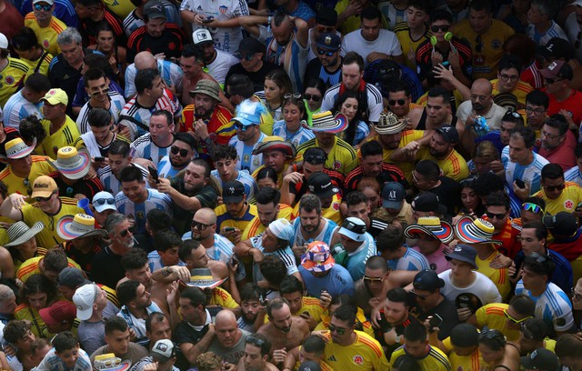 Chủ tịch Liên đoàn Bóng đá Colombia và con trai bị bắt tại Copa America- Ảnh 4.