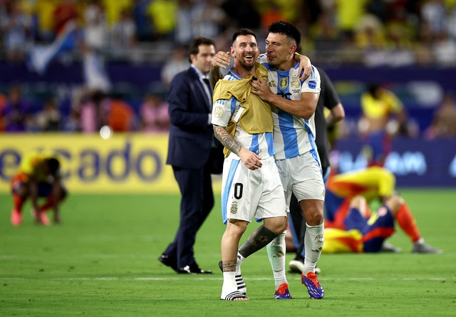 Đội tuyển Argentina vô địch Copa America nghẹt thở, Messi và Di Maria khóc cười hạnh phúc- Ảnh 3.