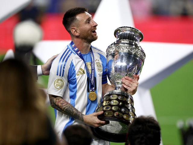 Đội tuyển Argentina vô địch Copa America nghẹt thở, Messi và Di Maria khóc cười hạnh phúc- Ảnh 8.