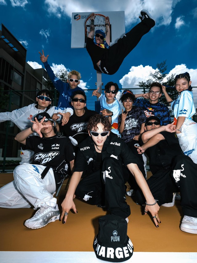 BST thời trang hip hop sống động, thỏa mãn tinh thần cuồng nhiệt cho giới trẻ- Ảnh 6. BST thời trang hip hop sống động, thỏa mãn tinh thần cuồng nhiệt cho giới trẻ- Ảnh 6.