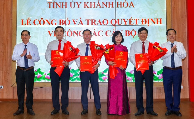 Khánh Hòa điều động, bổ nhiệm nhiều lãnh đạo cấp sở, địa phương- Ảnh 1.