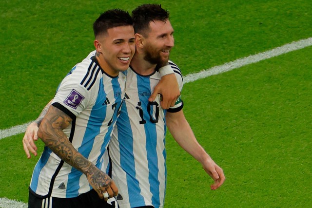 Enzo và đội tuyển Argentina phân biệt chủng tộc, Messi có liên quan?- Ảnh 1.