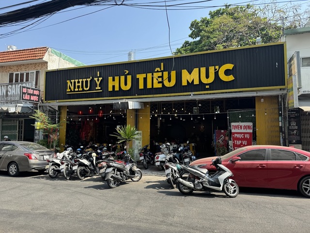 Những quán hủ tiếu mực được nhiều thực khách yêu thích tại TP.HCM- Ảnh 1.