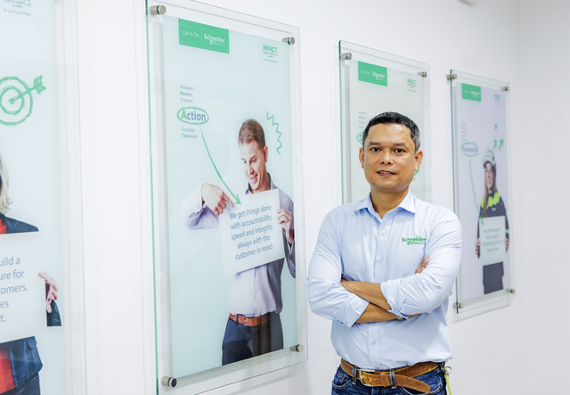 Schneider Electric hỗ trợ doanh nghiệp Việt hướng tới phát triển bền vững- Ảnh 1.