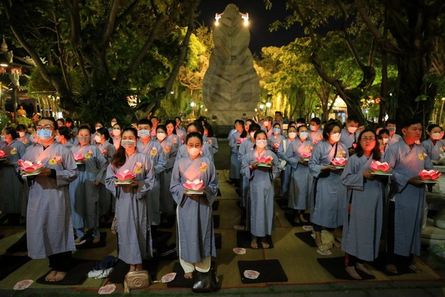 Đại lễ Vu lan, báo hiếu 2024: Giáo hội Phật giáo VN đề nghị không đốt vàng mã, nên làm việc thiện- Ảnh 2.