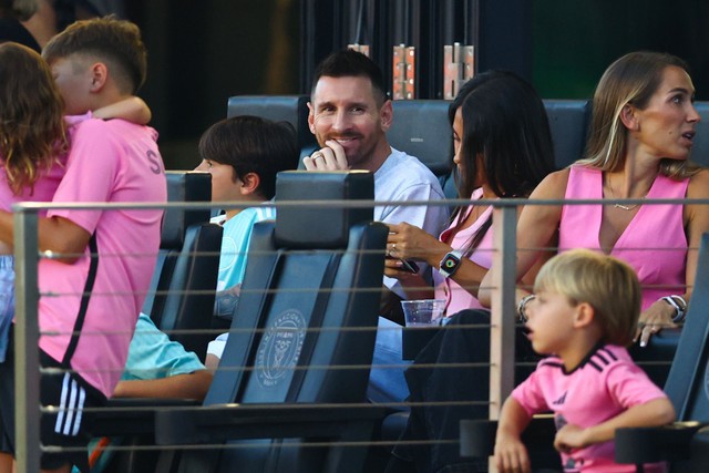 Messi absent from 2026 World Cup qualifiers due to injury - Photo 1.