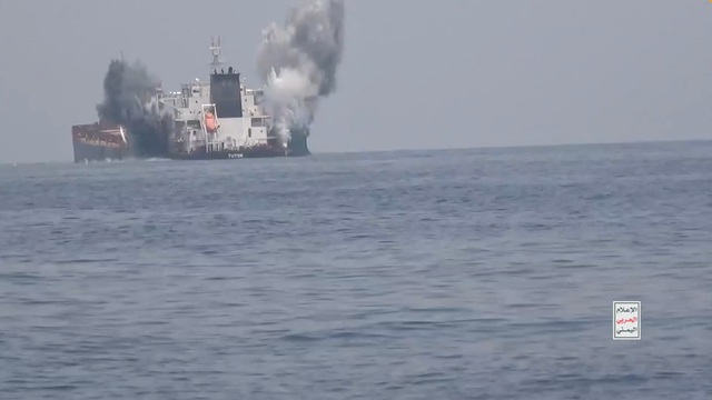 Houthi đang tấn công tàu thuyền ở biển Đỏ hiệu quả hơn- Ảnh 2.